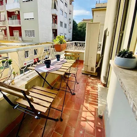 Dr House Luxury Roma