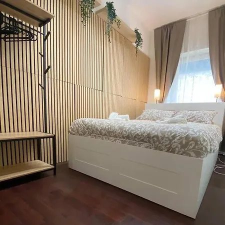 Dr House Luxury * Rome