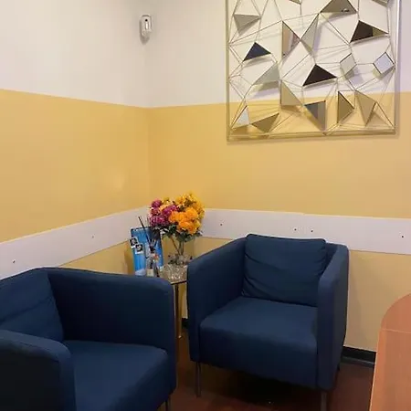 Dr House Luxury Roma